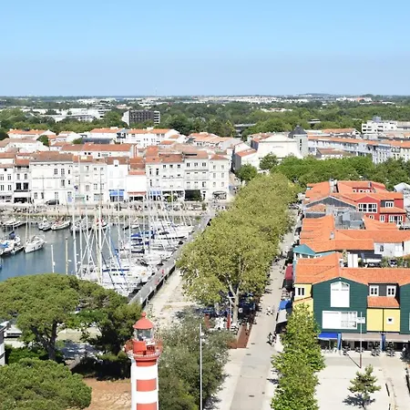 1 Bedroom Lovely In Taillant